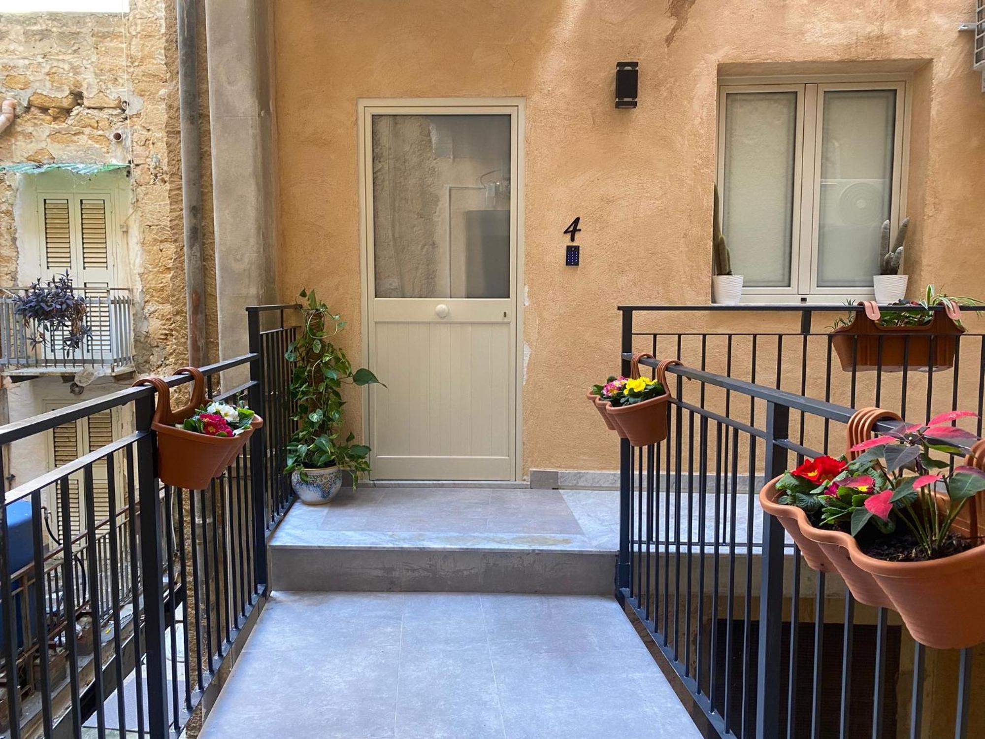 Casa Vella Apartment Agrigento Esterno foto